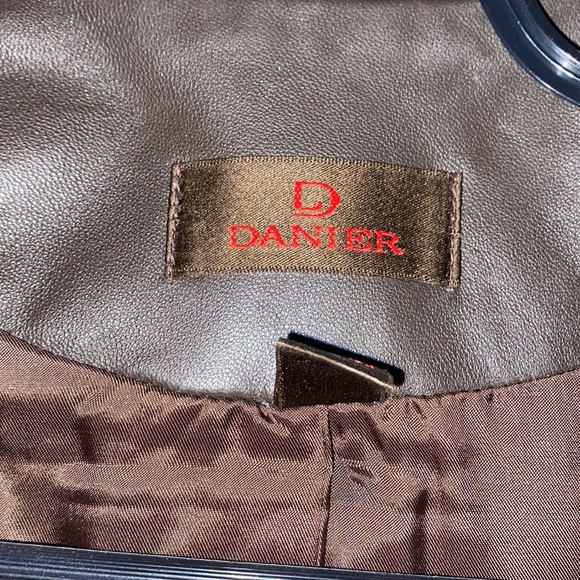 Danier Dark Brown Leather Jacket - Picture 3 of 4